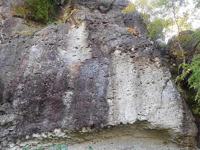 大谷の奇岩群 (Strange Rock Formations of Otani): "Whispers of Stone and Sky"