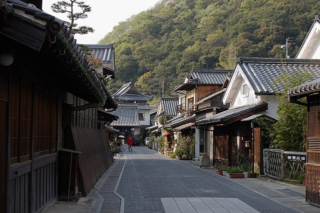竹原(Bamboo Field): Whispering Greens of Timeless Tranquility