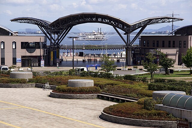 大津港 (滋賀県)(Otsu Port): "Whispers of the Lake's Embrace"