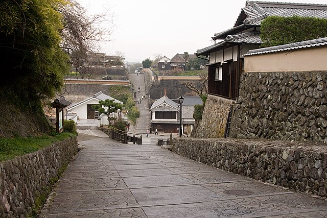 杵築市北台南台伝統的建造物群保存地区 (Kituki City North and South Traditional Architecture Preservation Area): "Whispers of Timeless Elegance"