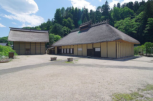 Paper-Light Rooms at Nagano's Former Nakamura Residence
