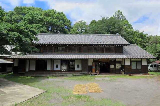 旧和田家住宅 (Old Wada House): "Whispers of Timeless Traditions"