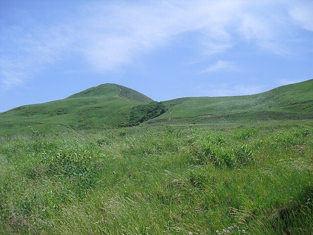 Campfires on Shiozuka Plateau