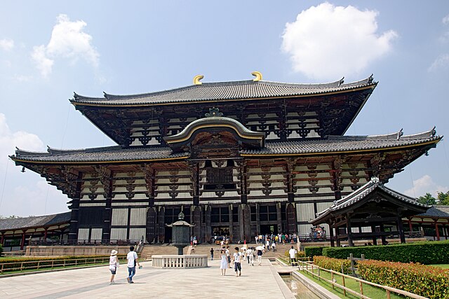 古都奈良の文化財 (Cultural Treasures of Ancient Nara): "Whispers of Time in Nara's Embrace"
