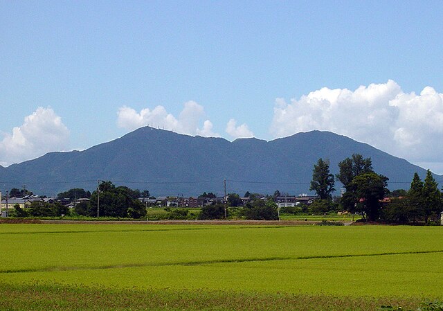 Yahiko Mountain: "Whispers of the Celestial Peaks"