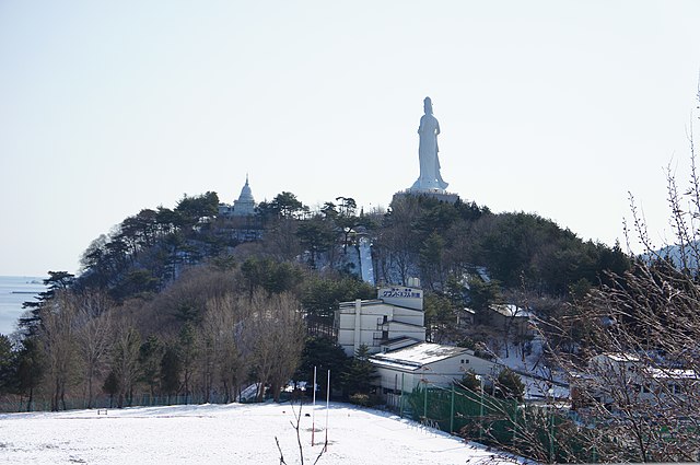 釜石大観音(Kamaishi Daikannon): "Whispers of the Guardian Goddess"